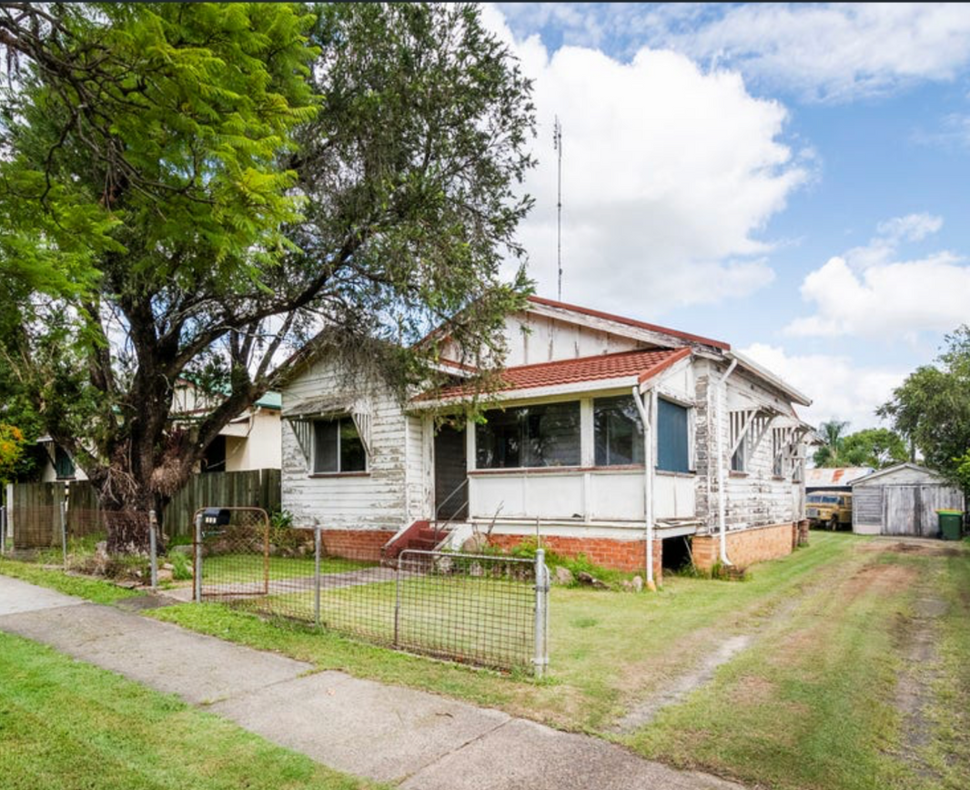 The Benefits of Working with a Buyer-Focused Property Service