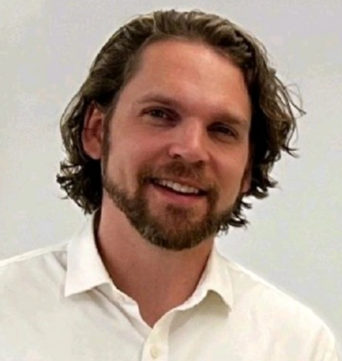 Daniel K